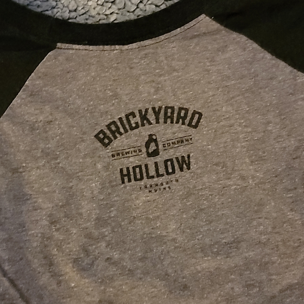 Brickyard Hollow Raglan - Picture 2 of 2